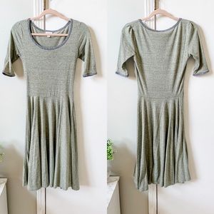 🌸 4/$40 Lularoe Nicole Dress